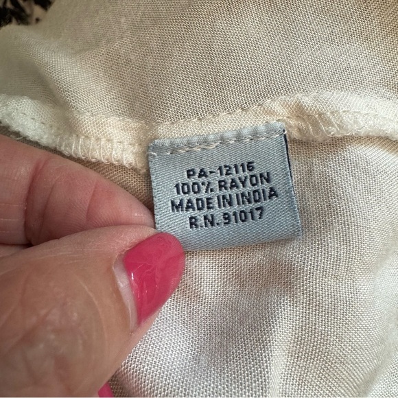 Solitaire Swim White with Black Embroidery Cotton Tunic Cover-Up – Size S - Picture 6 of 7